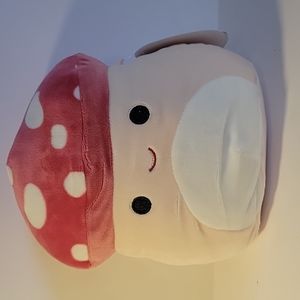 NWT 8" MALCOLM SQUISHMALLOW